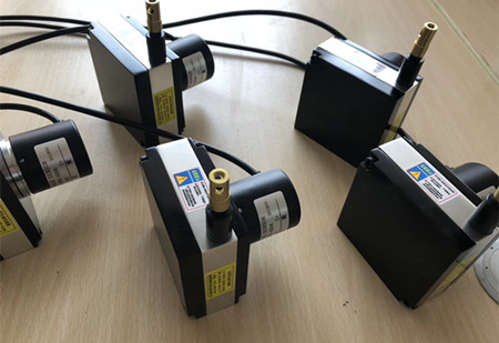 �������-���Kλ�Ƃ������a(ch��n)���`���������Ď��c(di��n)��